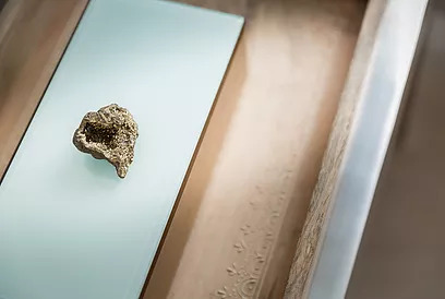 Desk styling detail